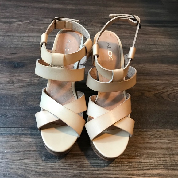 SOLD Aldo Wedges - Picture 2 of 3